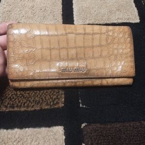 (EUC)Miu Miu Croc DOUBLE SNAP WALLET